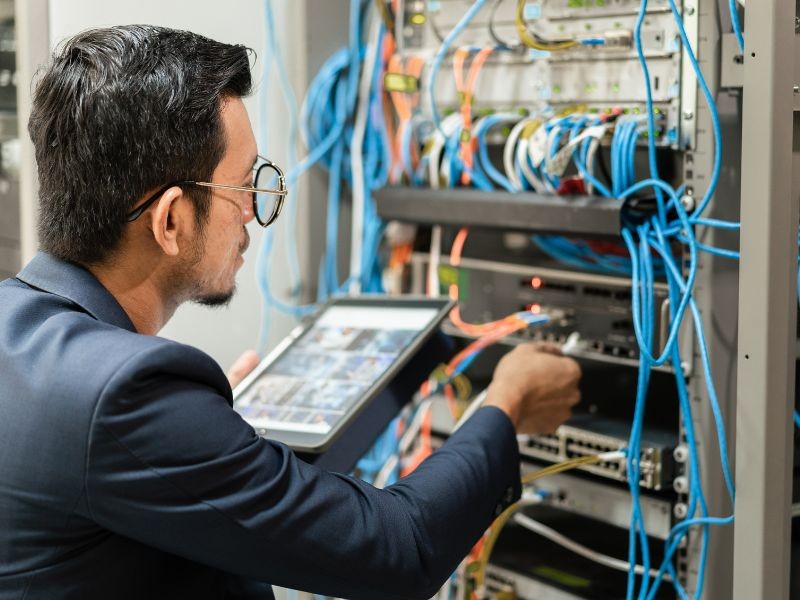 Quando contratar um serviço de campo (Field Service) de TI: saiba quando e por que é essencial